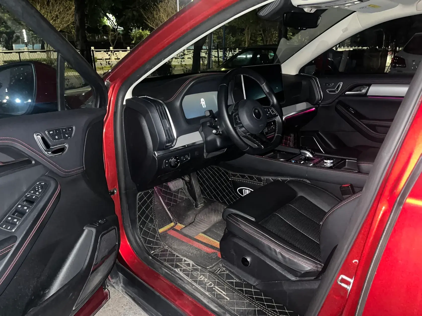 2018 BYD TANG thumbnail 2