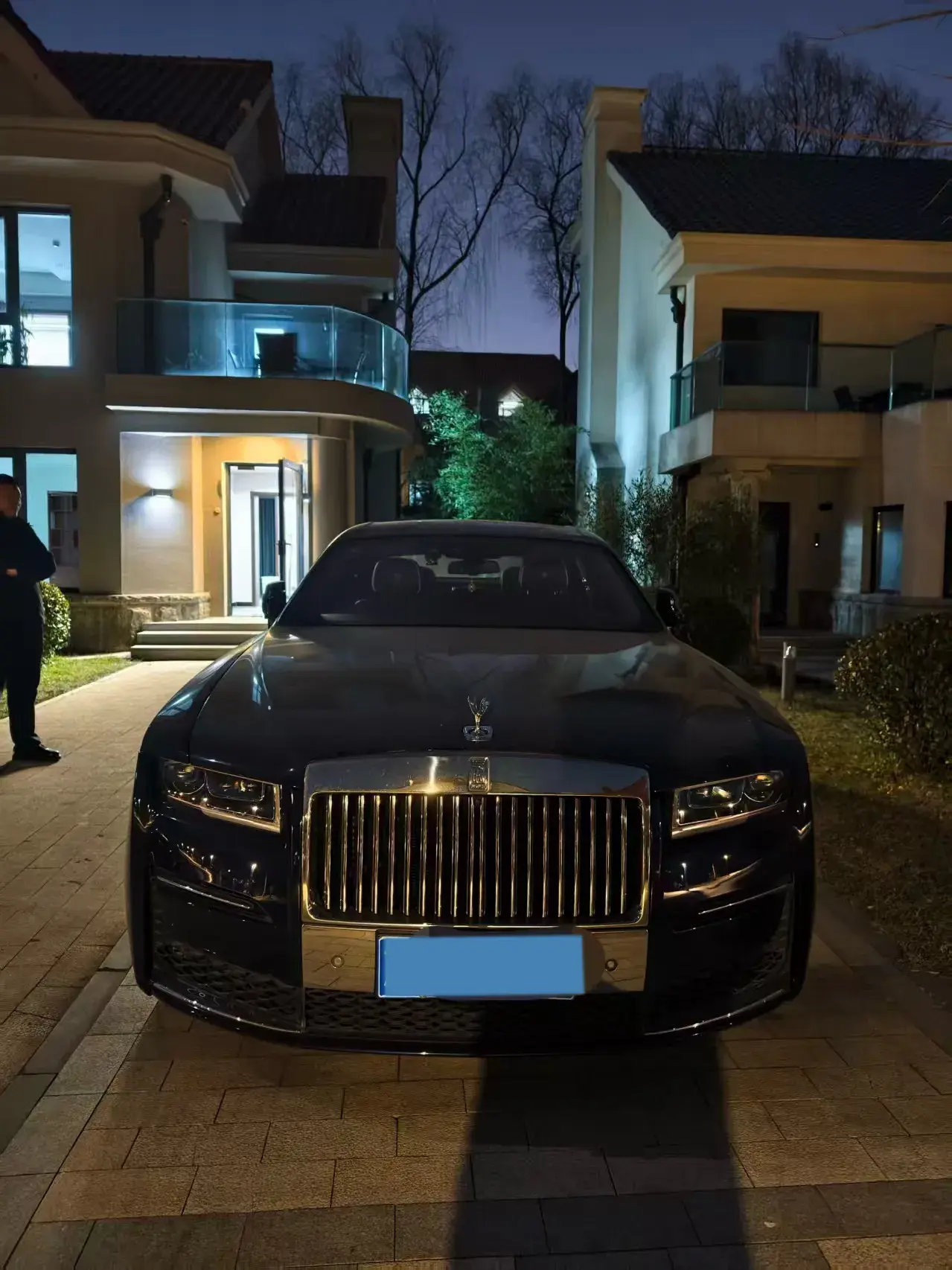 2021 ROLLS-ROYCE GHOST thumbnail 2