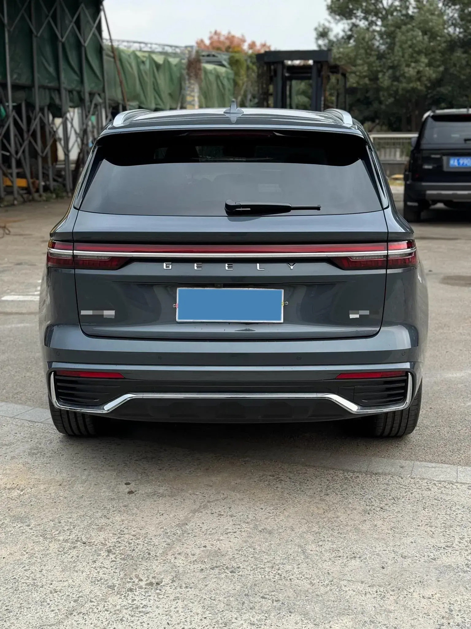 2024 GEELY MONJARO thumbnail 3