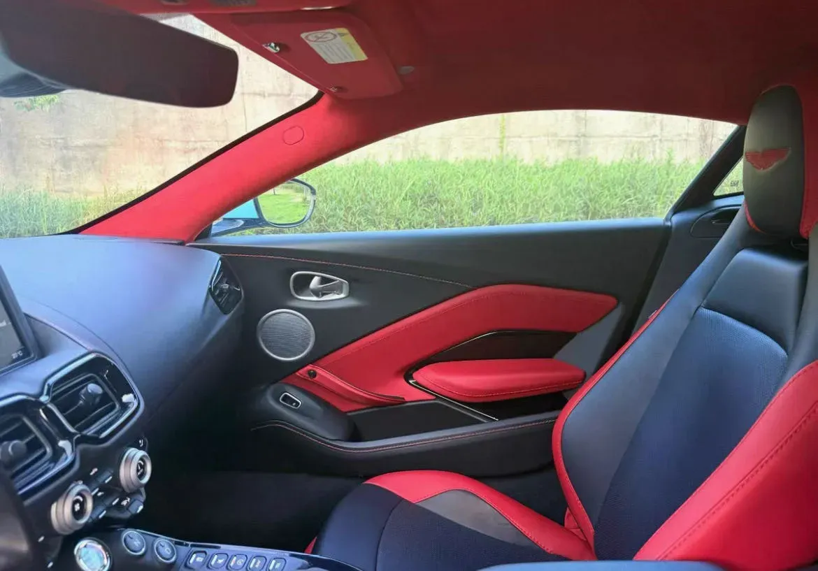 2018 Aston Martin V8 Vantage 4.0T 510HP V8 8AT,autocango,china used car exporter,china ev exporter,chinese used car exporter,chinese used ev exporter