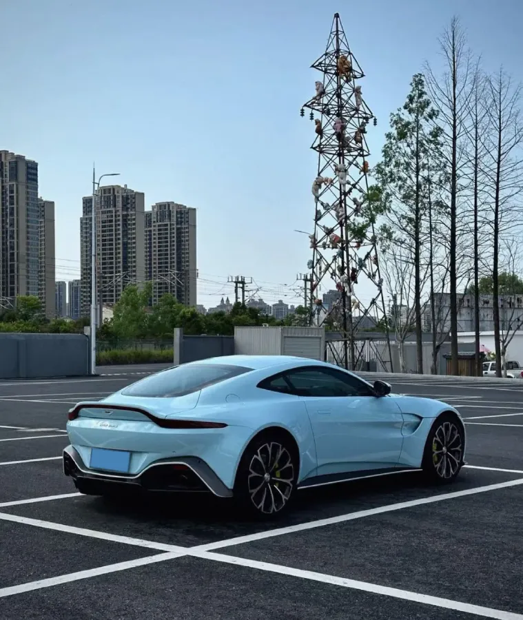 2018 Aston Martin V8 Vantage 4.0T 510HP V8 8AT,autocango,china used car exporter,china ev exporter,chinese used car exporter,chinese used ev exporter