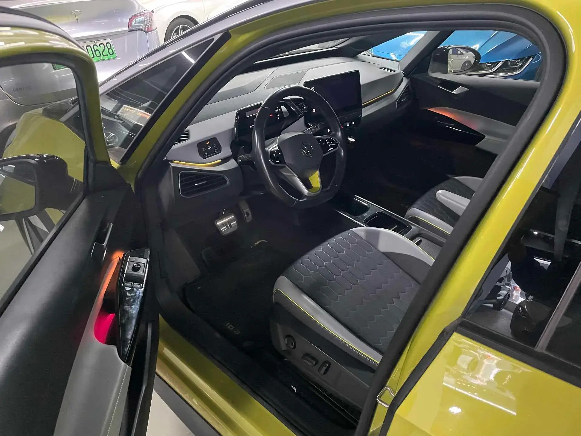 2022 VOLKSWAGEN ID.3 thumbnail 2