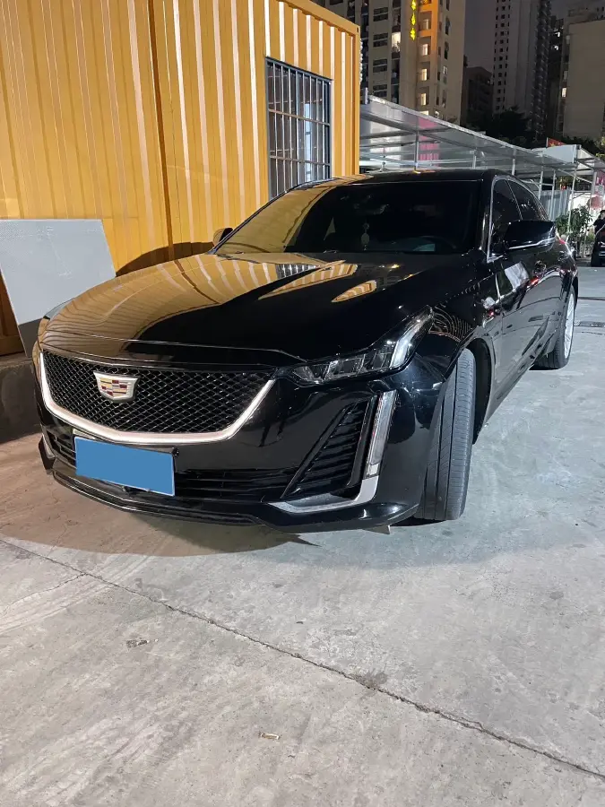 2020 Cadillac CT5 2.0T 237HP L4 10AT