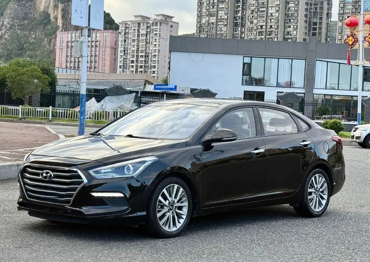 2017 Hyundai Mistra 1.8L 143HP L4 6AT