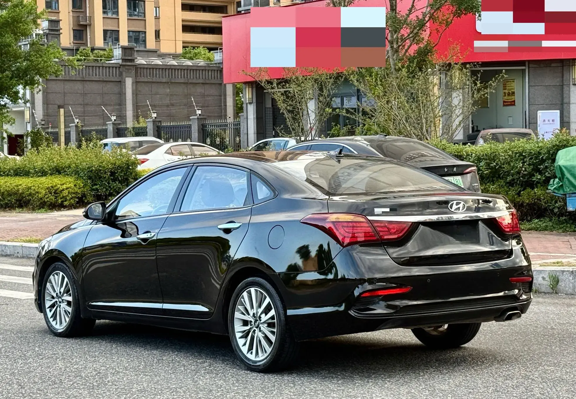 2017 HYUNDAI MISTRA thumbnail 4