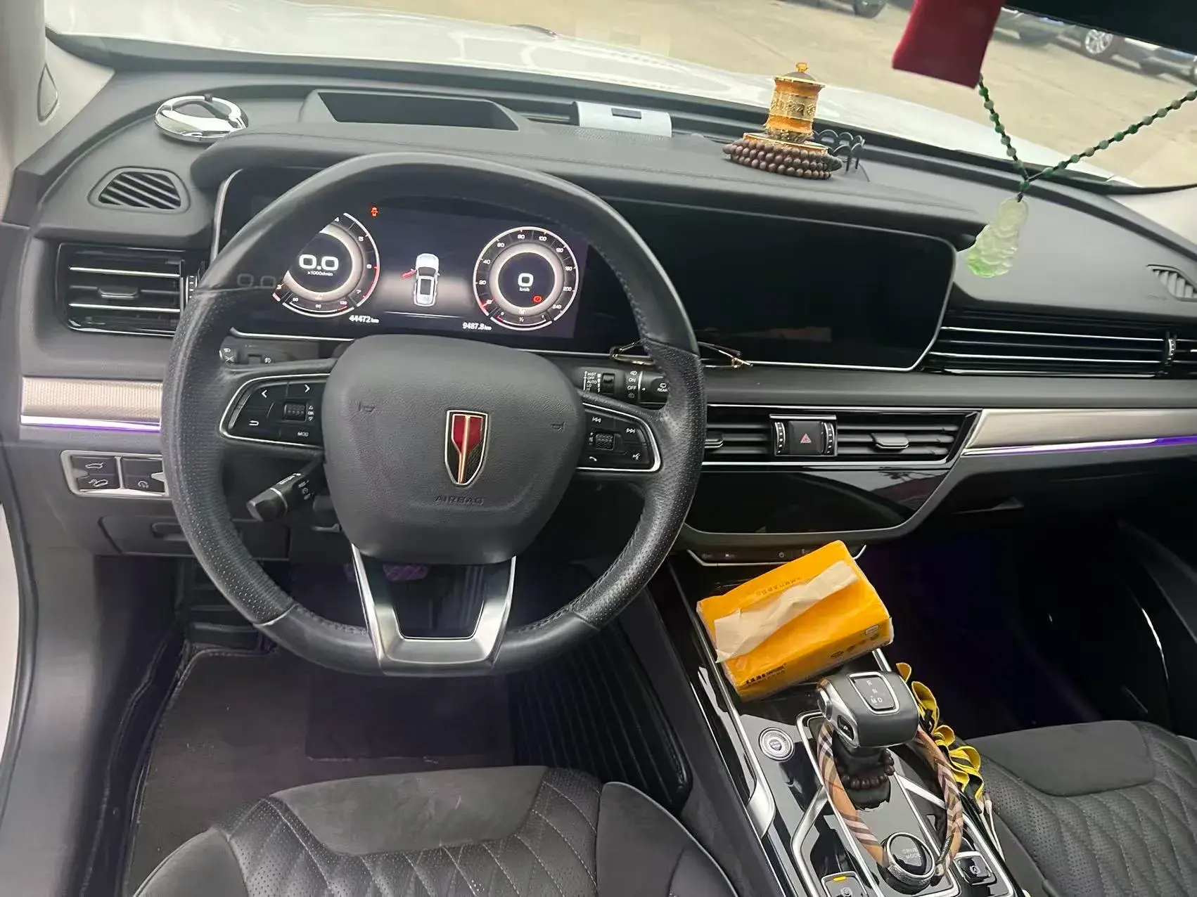 2022 HONGQI HS5 thumbnail 4