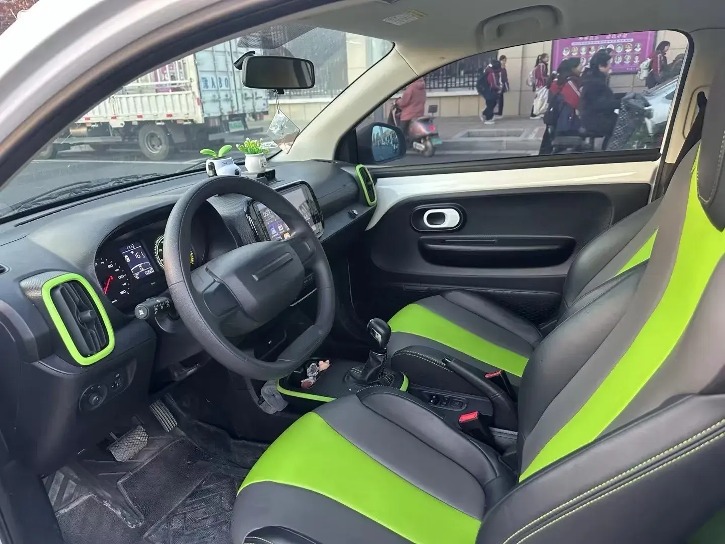 2021 ROEWE CLEVER thumbnail 4