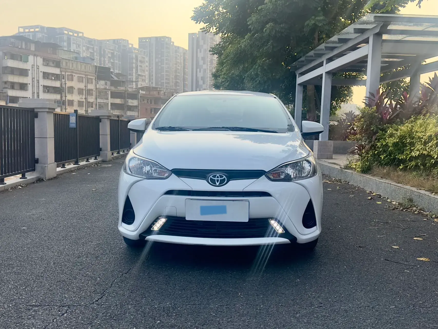 2020 TOYOTA YARIS thumbnail 2