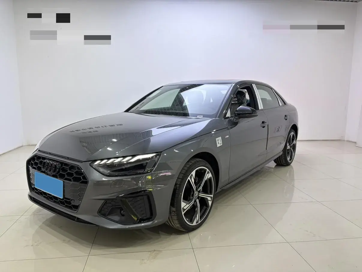 2025 AUDI A4L view 1