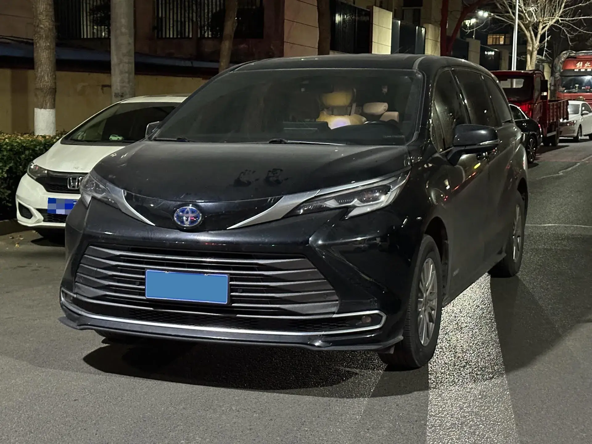 2021 TOYOTA SIENNA thumbnail 2