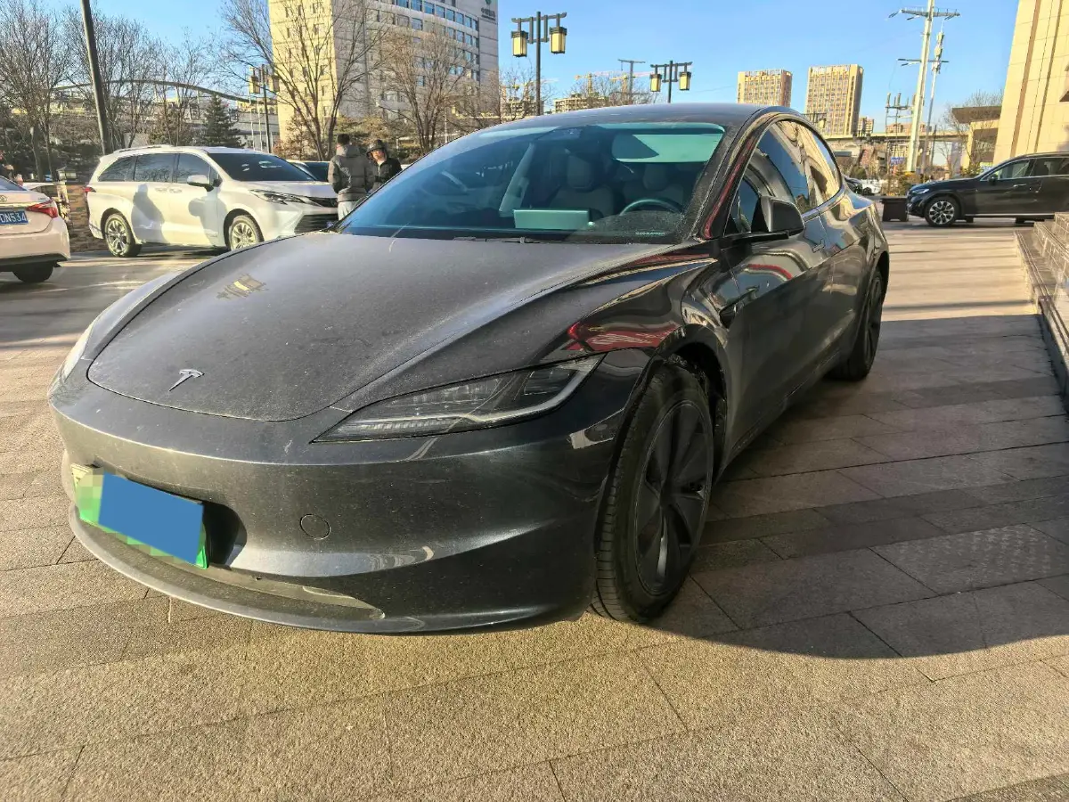 2023 HYPTEC GT BEV 80KWH