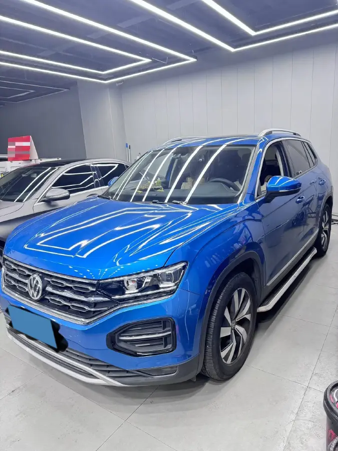 2019 Jeep Cherokee 2.0T 234HP L4 9AT