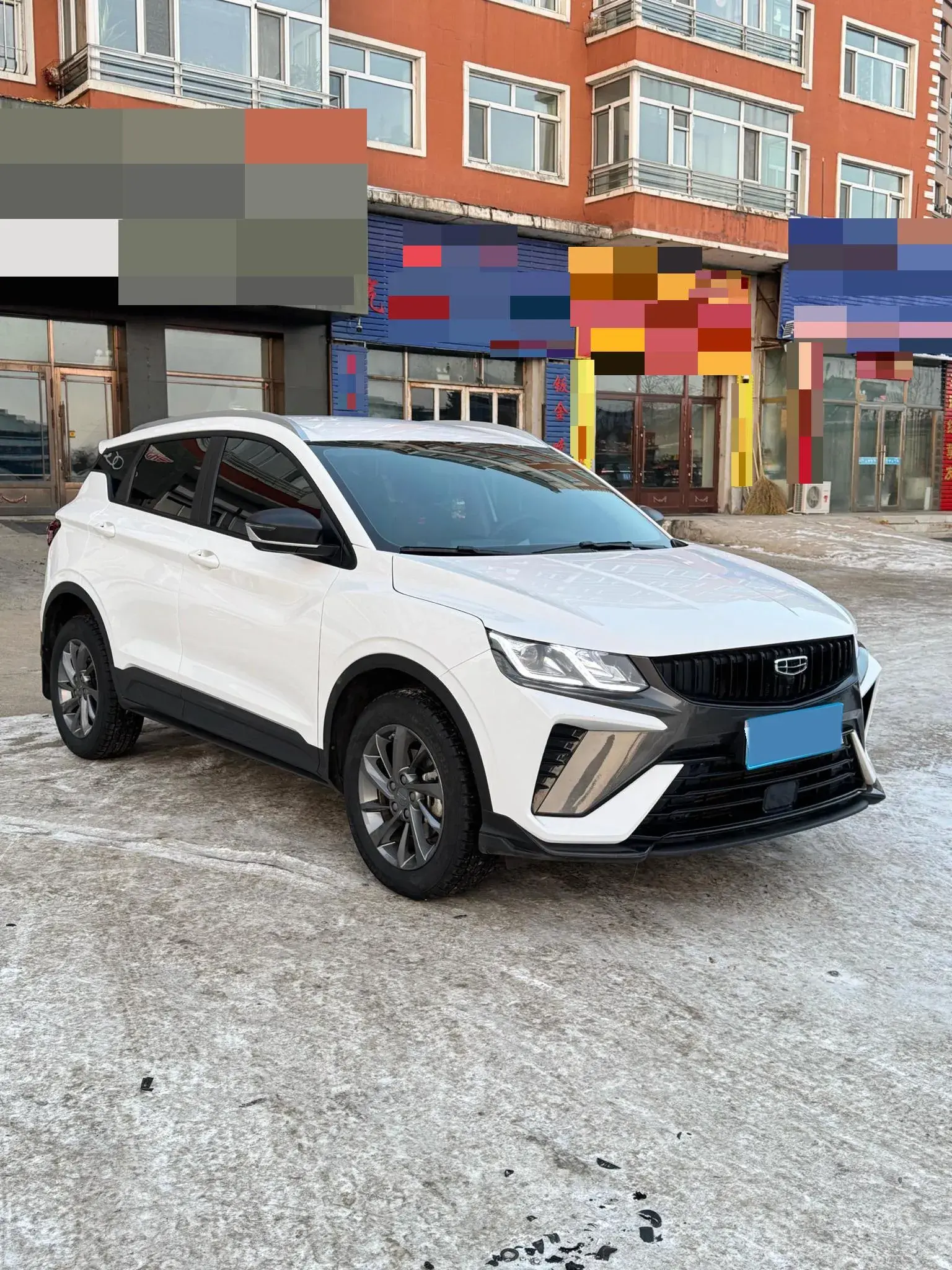 2024 GEELY COOLRAY thumbnail 3