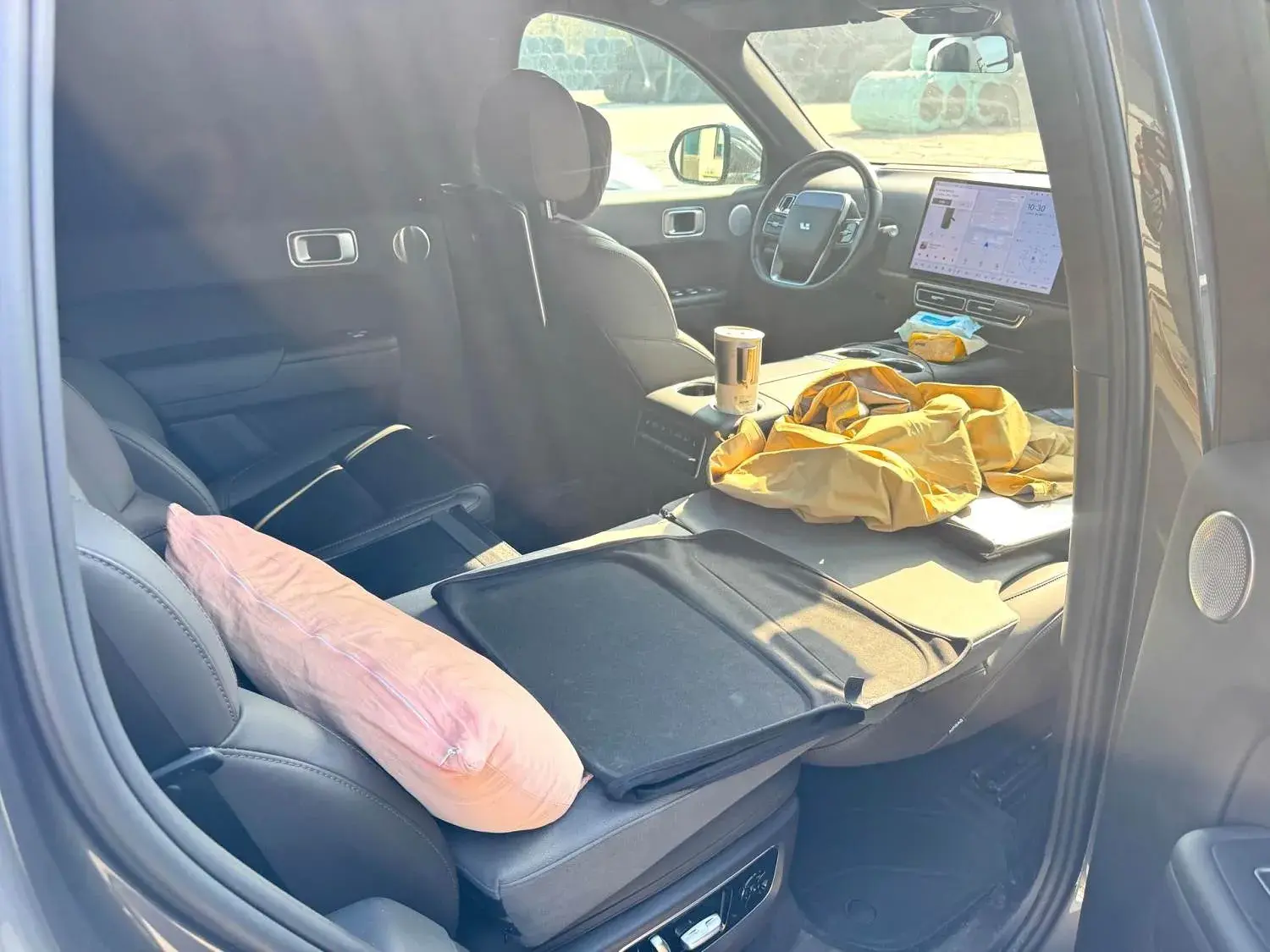 2023 LI L8 thumbnail 4