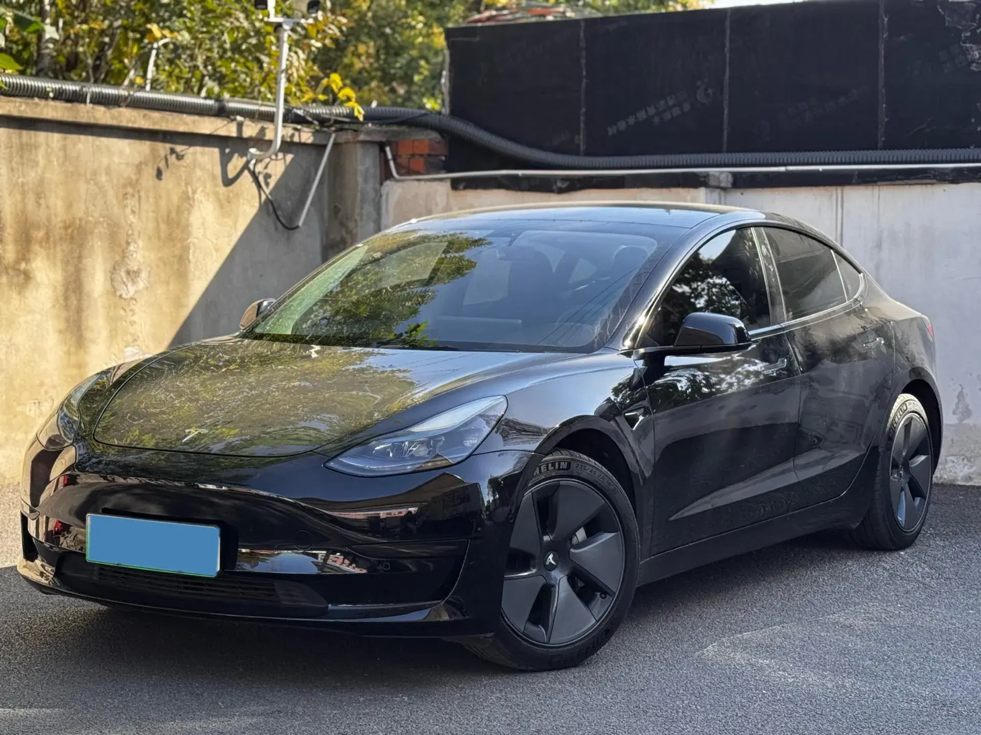 2021 TESLA MODEL view 1