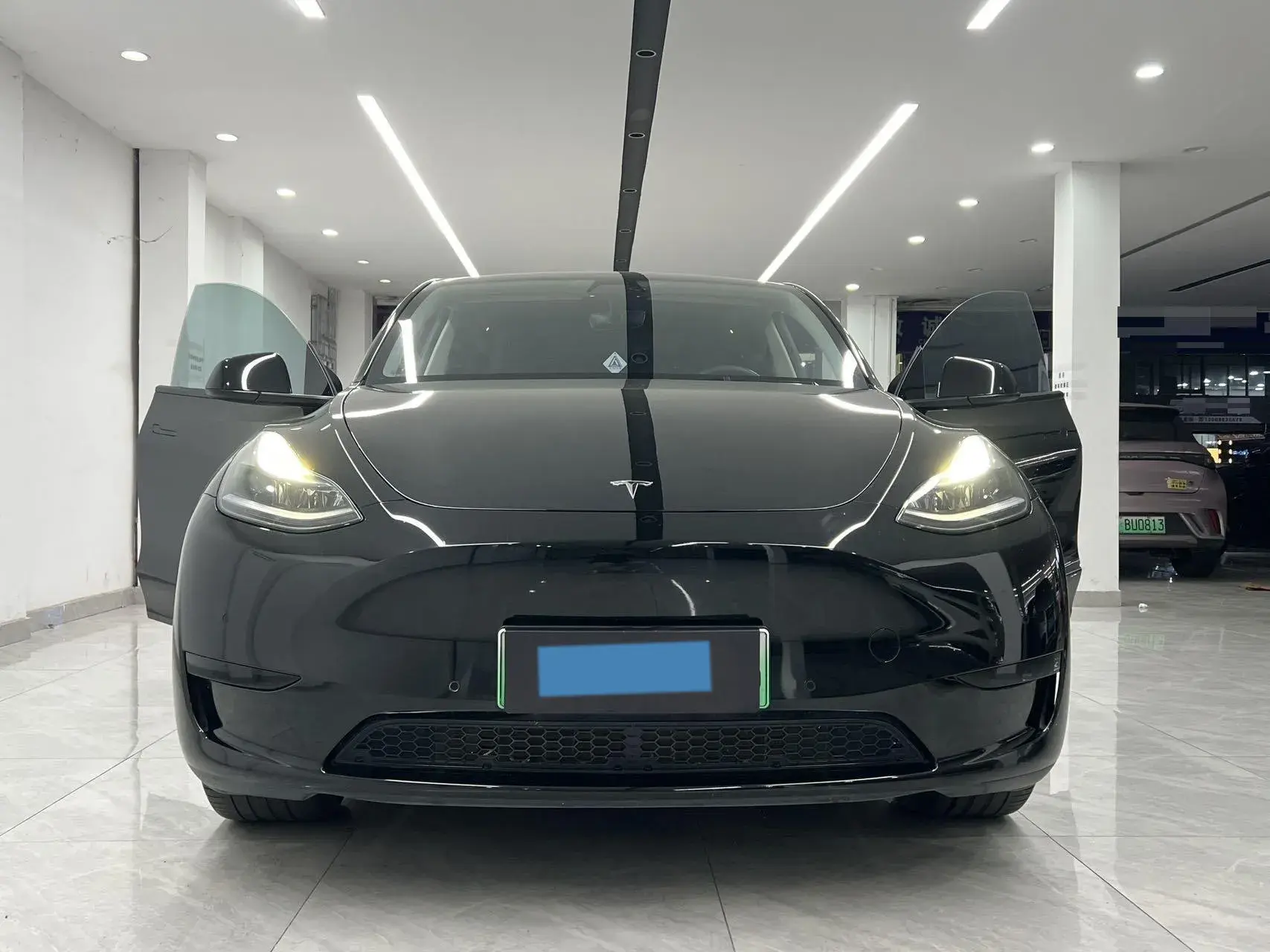 2022 TESLA MODEL thumbnail 2