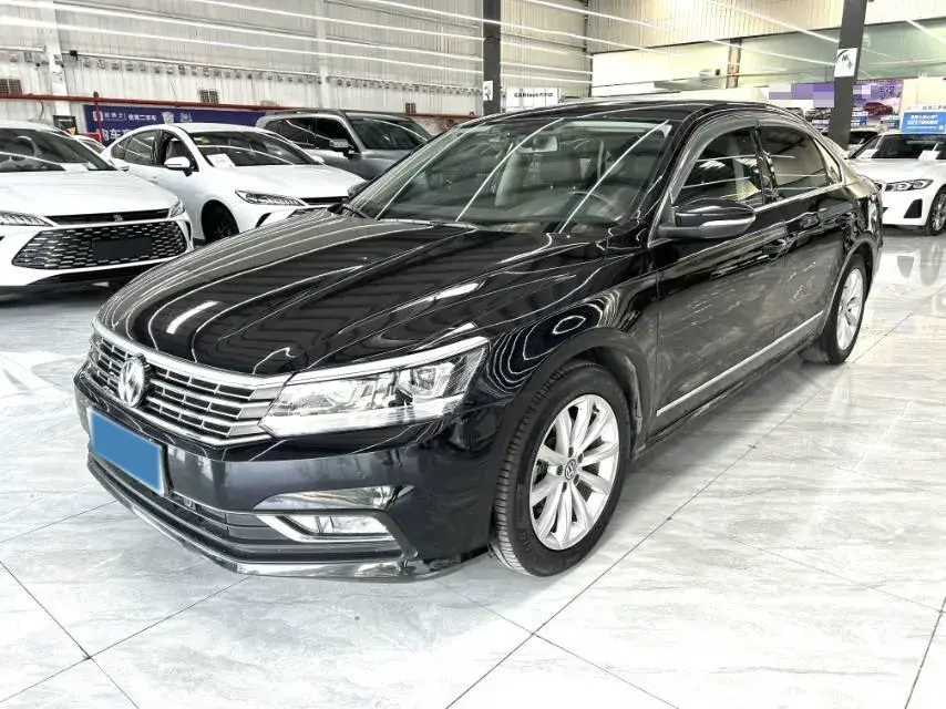 2017 Volkswagen Passat 1.8T 180HP L4 7DCT