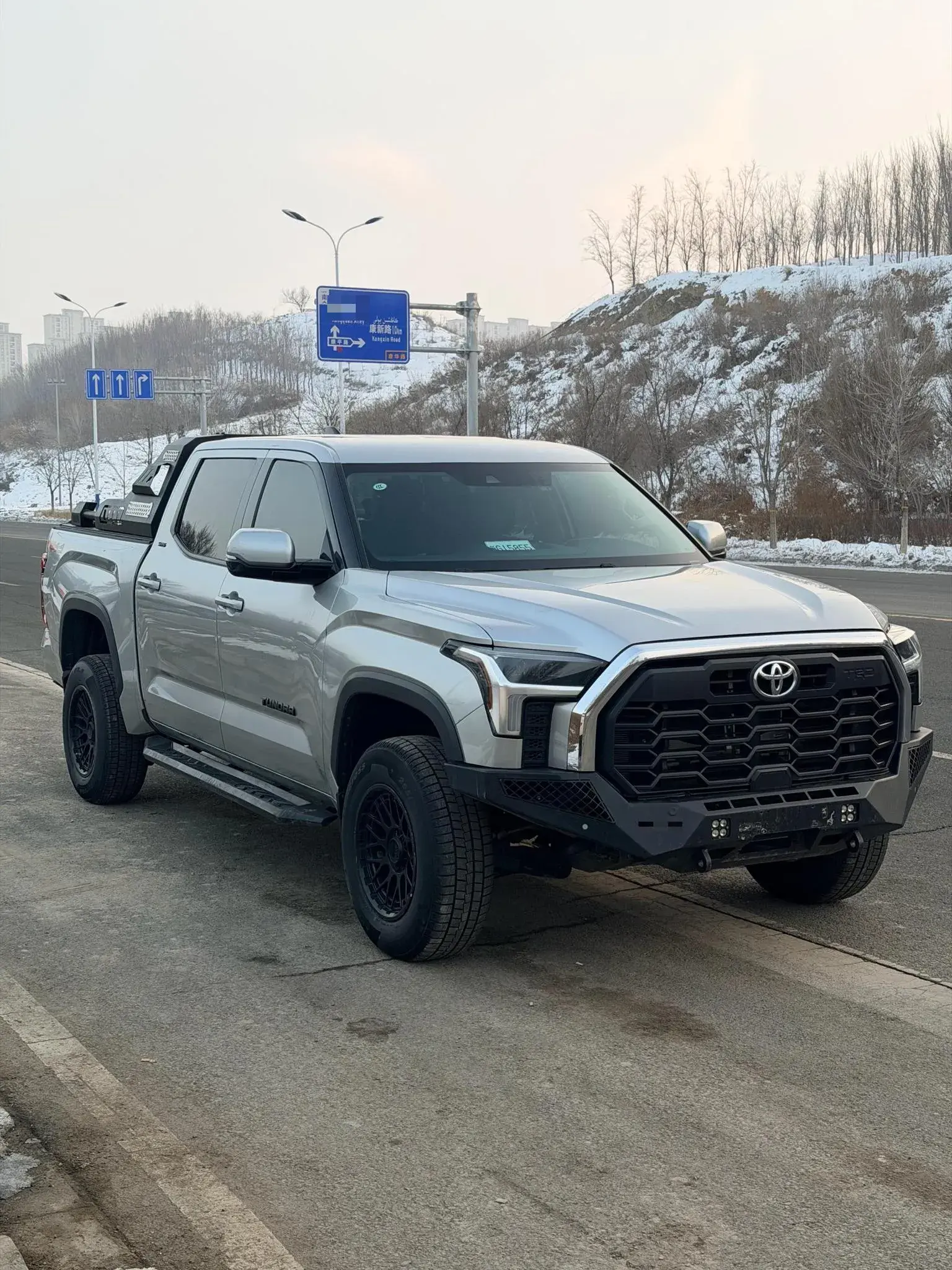 2022 TANK 300 thumbnail 2