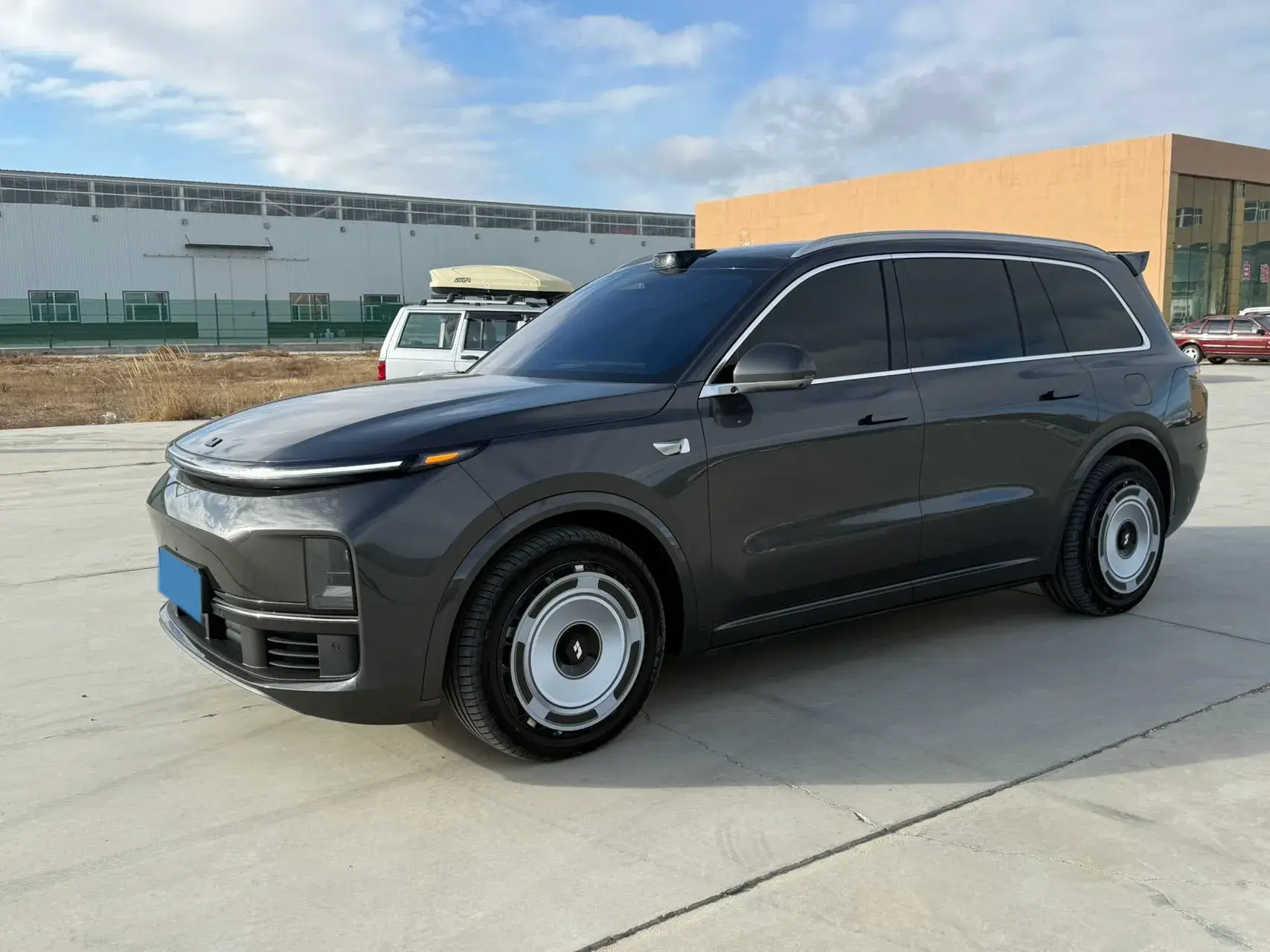 2024 TOYOTA LAND thumbnail 4