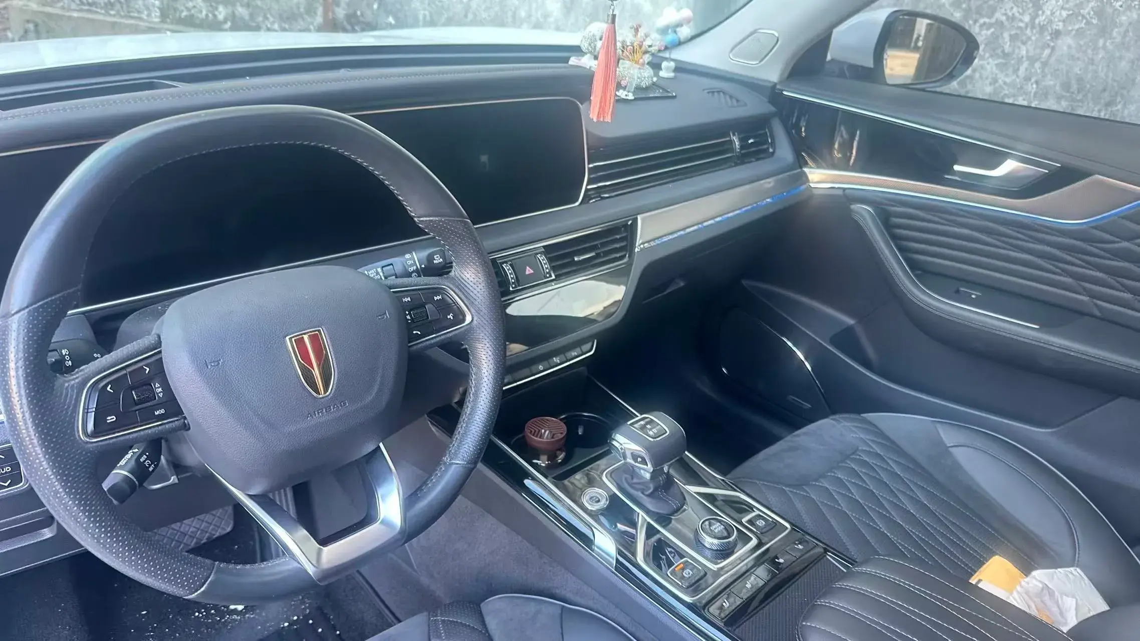 2022 HONGQI HS5 thumbnail 4