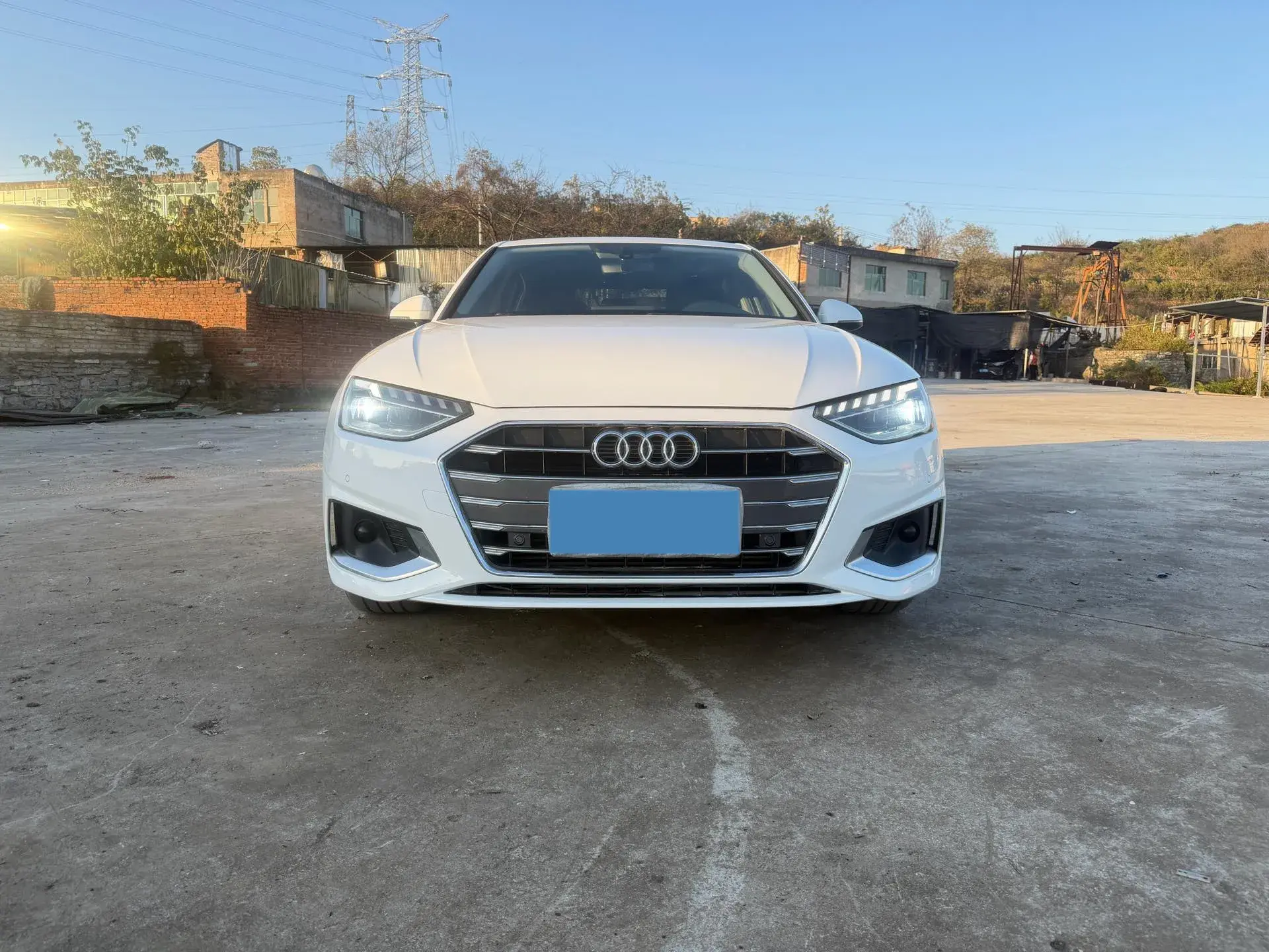 2020 AUDI A4L thumbnail 3