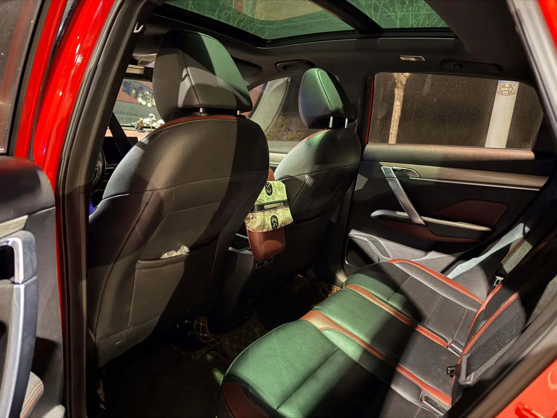 2019 GEELY COOLRAY thumbnail 3