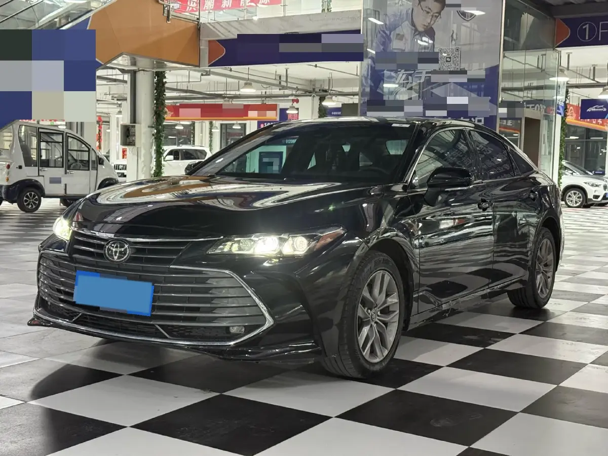 2019 Toyota Avalon 2.0L 178HP L4 CVT