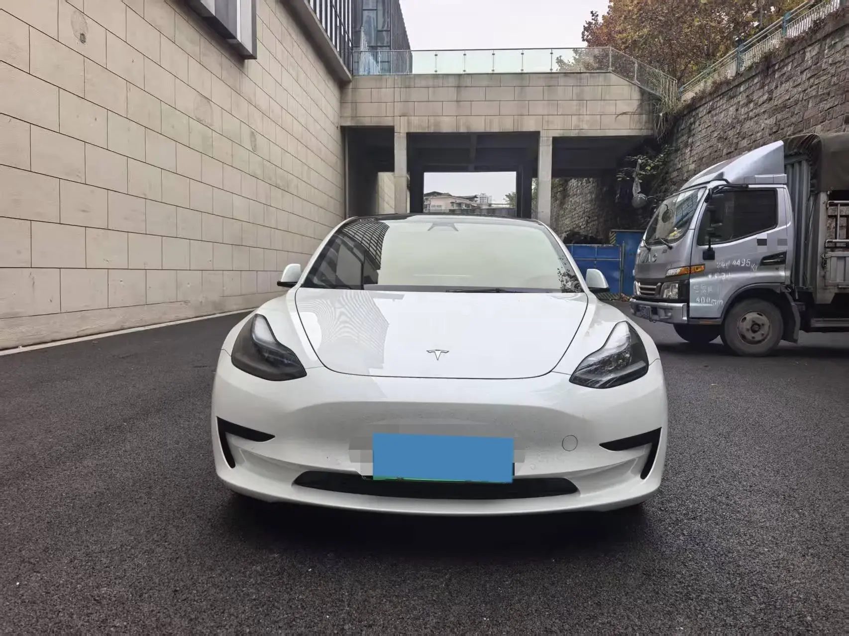 2021 TESLA MODEL thumbnail 2