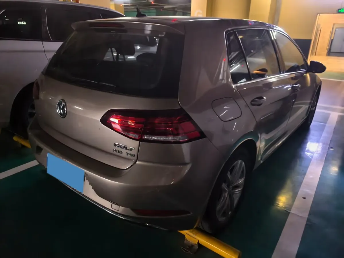 2019 Brilliance Auto V7 1.8T 231HP L4 7DCT,autocango,china used car exporter,china ev exporter,chinese used car exporter,chinese used ev exporter