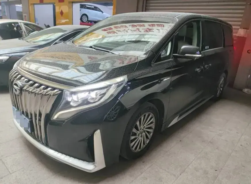 2021 GAC Trumpchi M8 2.0T 252HP L4 8AT