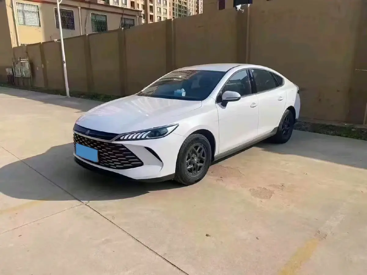 2025 BYD Qin Plus 1.5L 101HP L4 E-CVT PHEV 7.68KWH