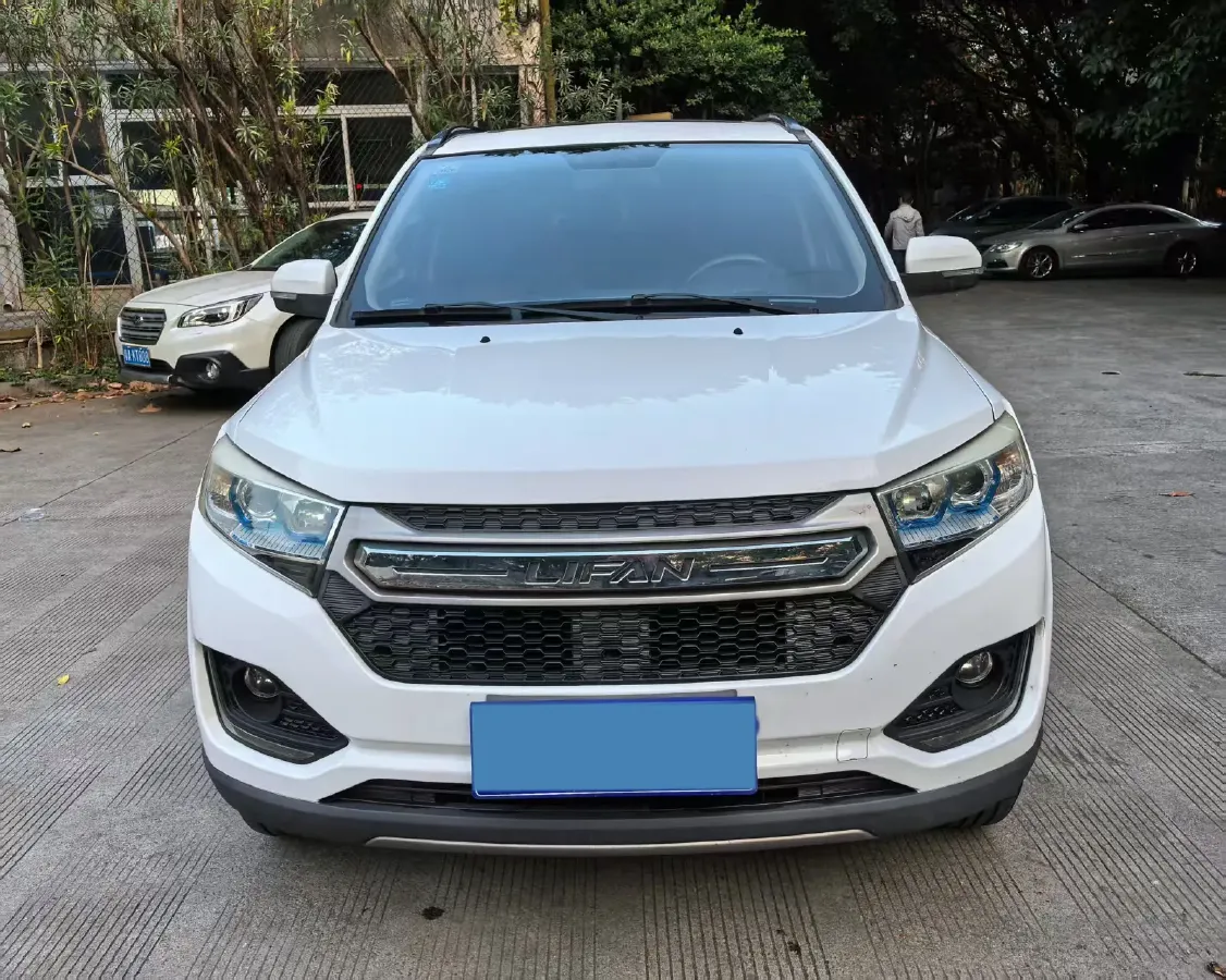 2016 LiFan MaiWei 1.5L 109HP L4 5MT,autocango,china used car exporter,china ev exporter,chinese used car exporter,chinese used ev exporter