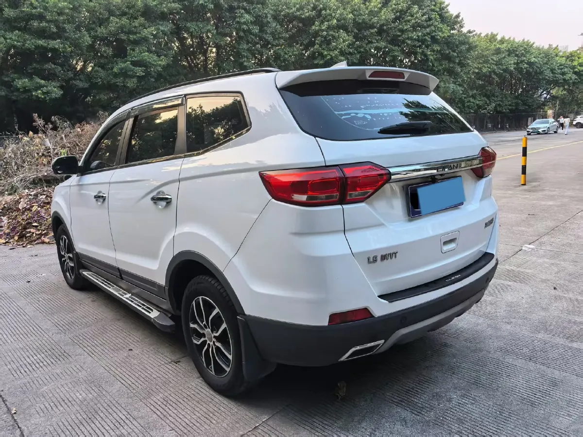 2016 LiFan MaiWei 1.5L 109HP L4 5MT,autocango,china used car exporter,china ev exporter,chinese used car exporter,chinese used ev exporter