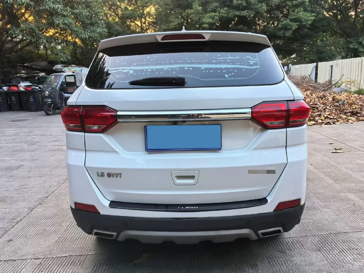 2016 LiFan MaiWei 1.5L 109HP L4 5MT,autocango,china used car exporter,china ev exporter,chinese used car exporter,chinese used ev exporter