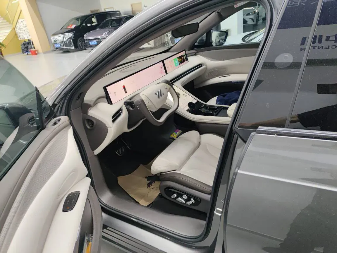 2023 IM LS7 BEV 90KWH,autocango,china used car exporter,china ev exporter,chinese used car exporter,chinese used ev exporter