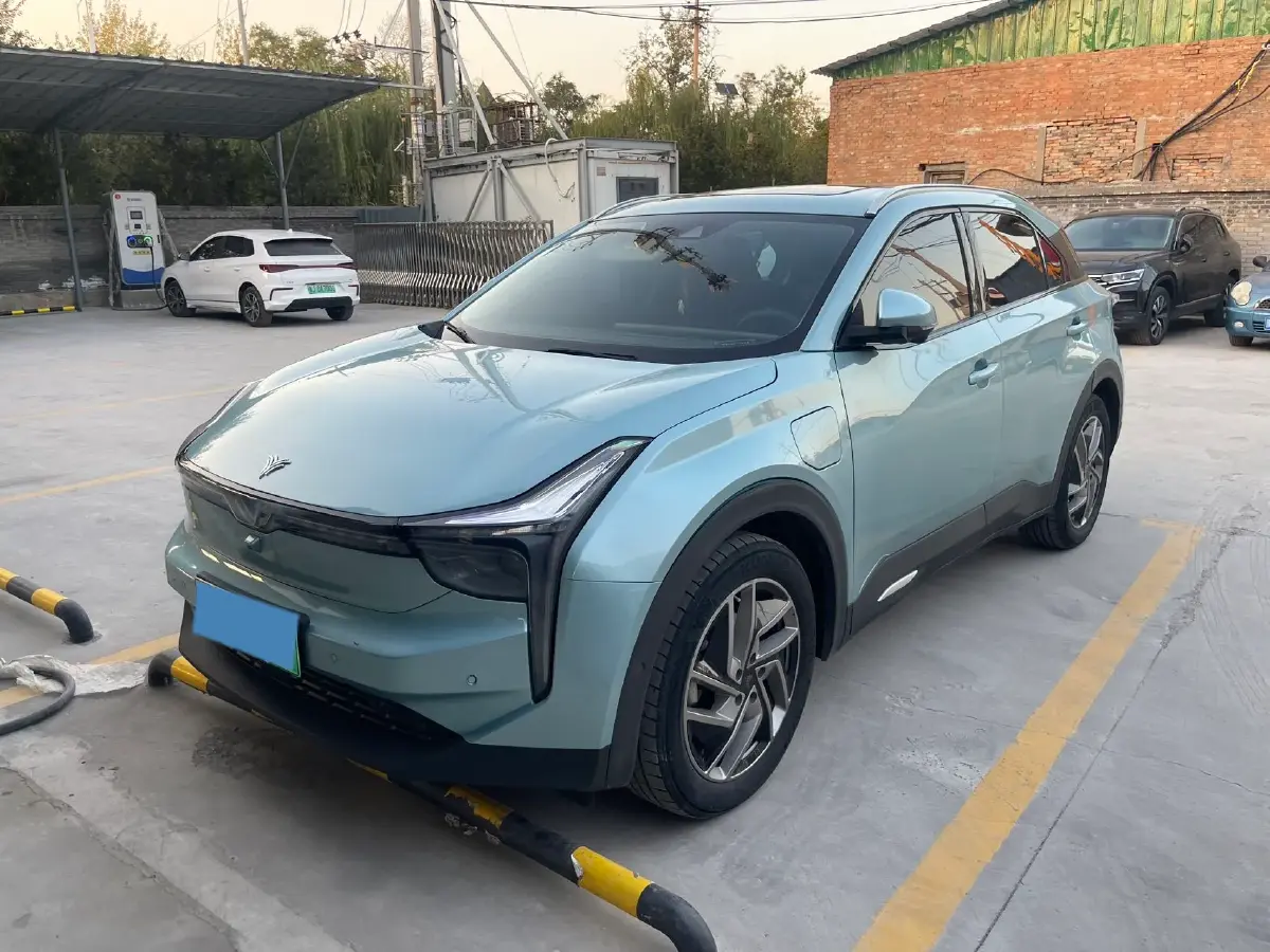 2021 DongFeng Aeolus E70 BEV 52.99KWH