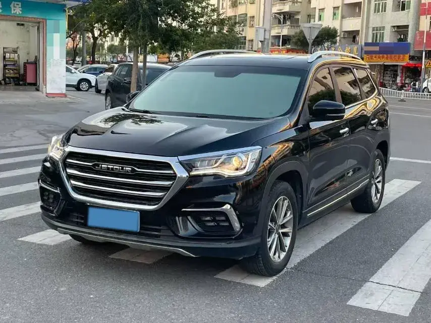 2019 JETOUR X90 view 1