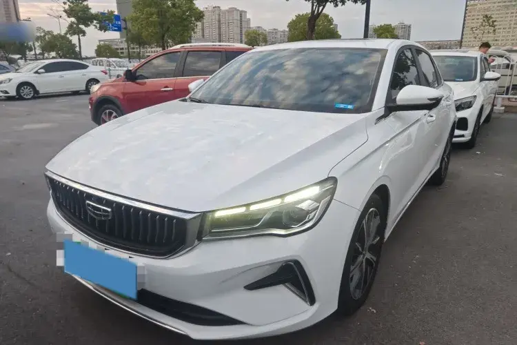 2022 Geely Emgrand 1.5L 114HP L4 CVT