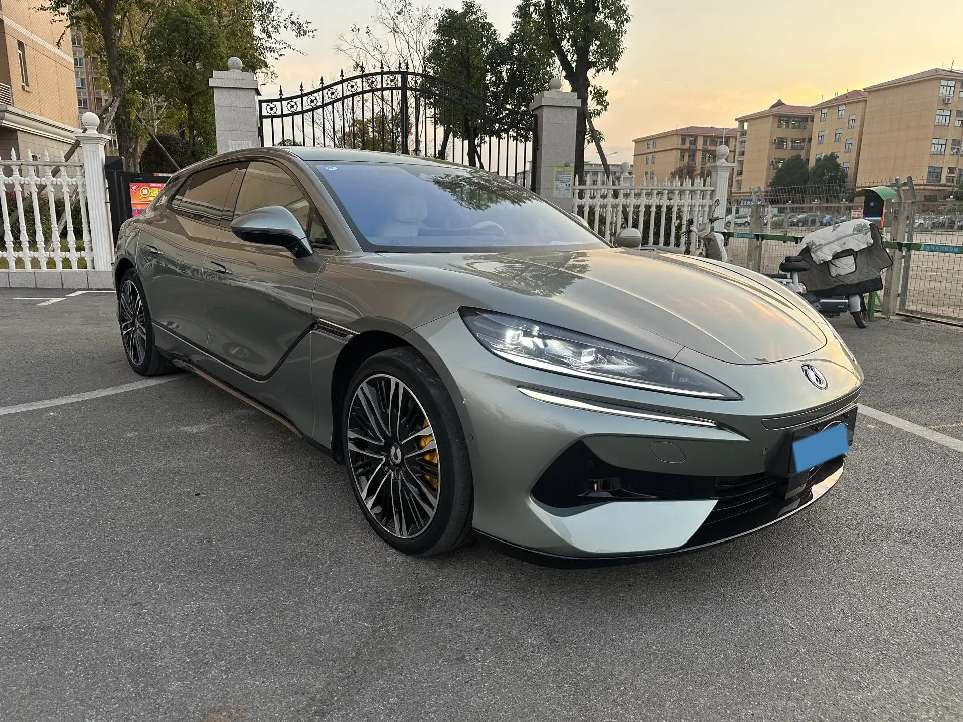 2024 DENZA DENZAZ9GT thumbnail 3