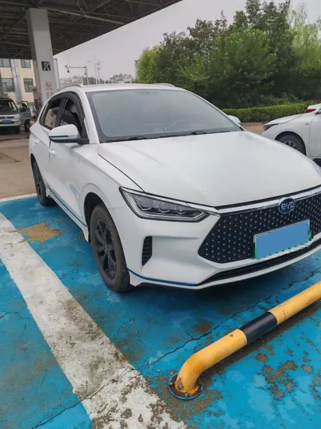 2021 BYD E2 thumbnail 3