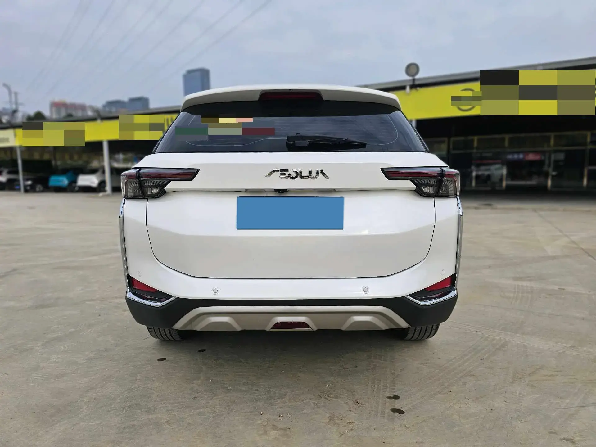 2021 DONGFENG AEOLUS thumbnail 4