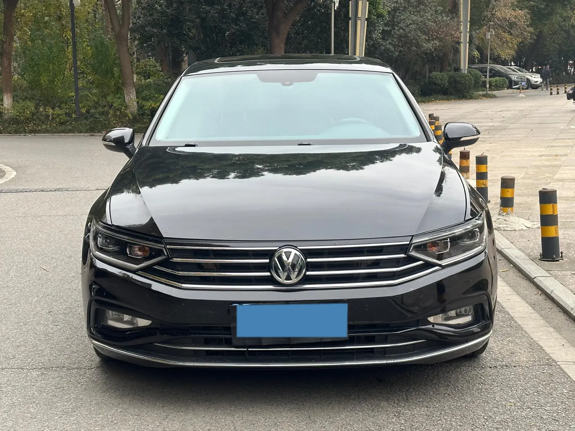 2020 VOLKSWAGEN MAGOTAN thumbnail 2