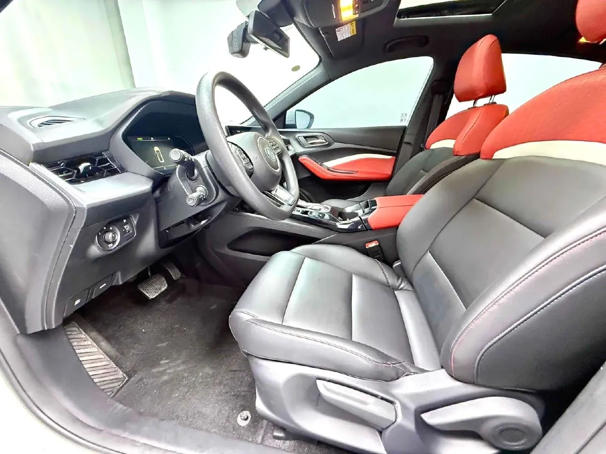 2022 MG 5 1.5L 120HP L4 CVT,autocango,china used car exporter,china ev exporter,chinese used car exporter,chinese used ev exporter