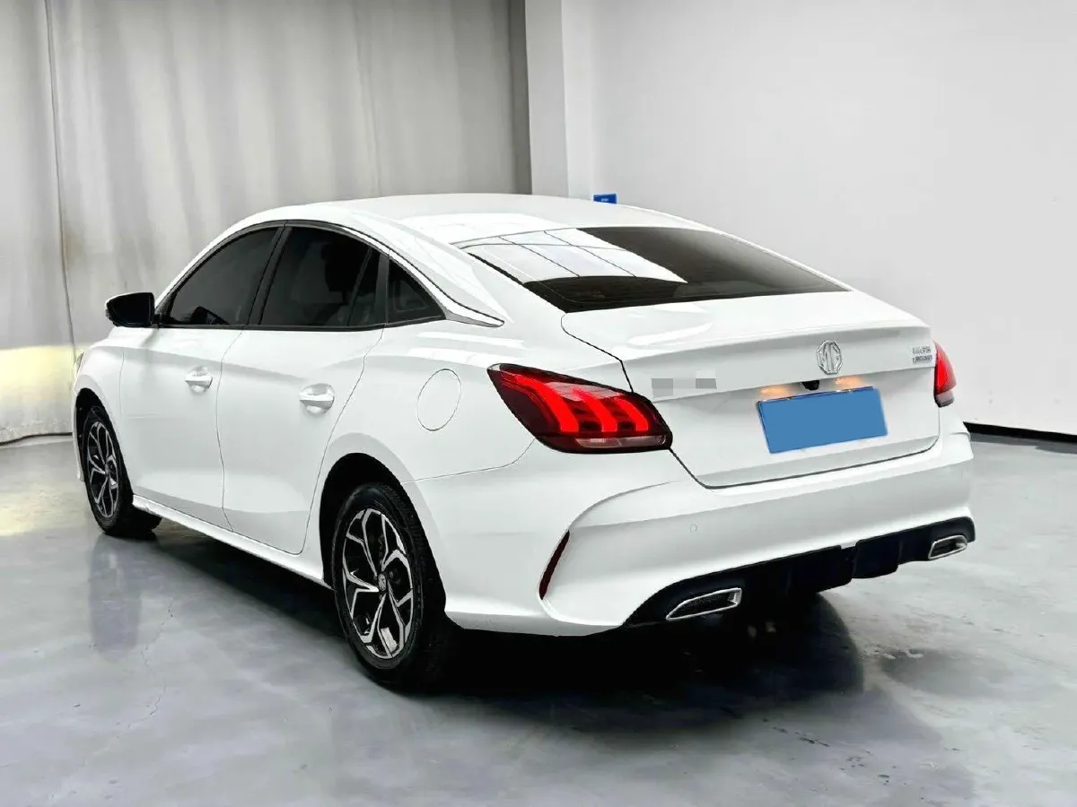 2022 MG 5 1.5L 120HP L4 CVT,autocango,china used car exporter,china ev exporter,chinese used car exporter,chinese used ev exporter