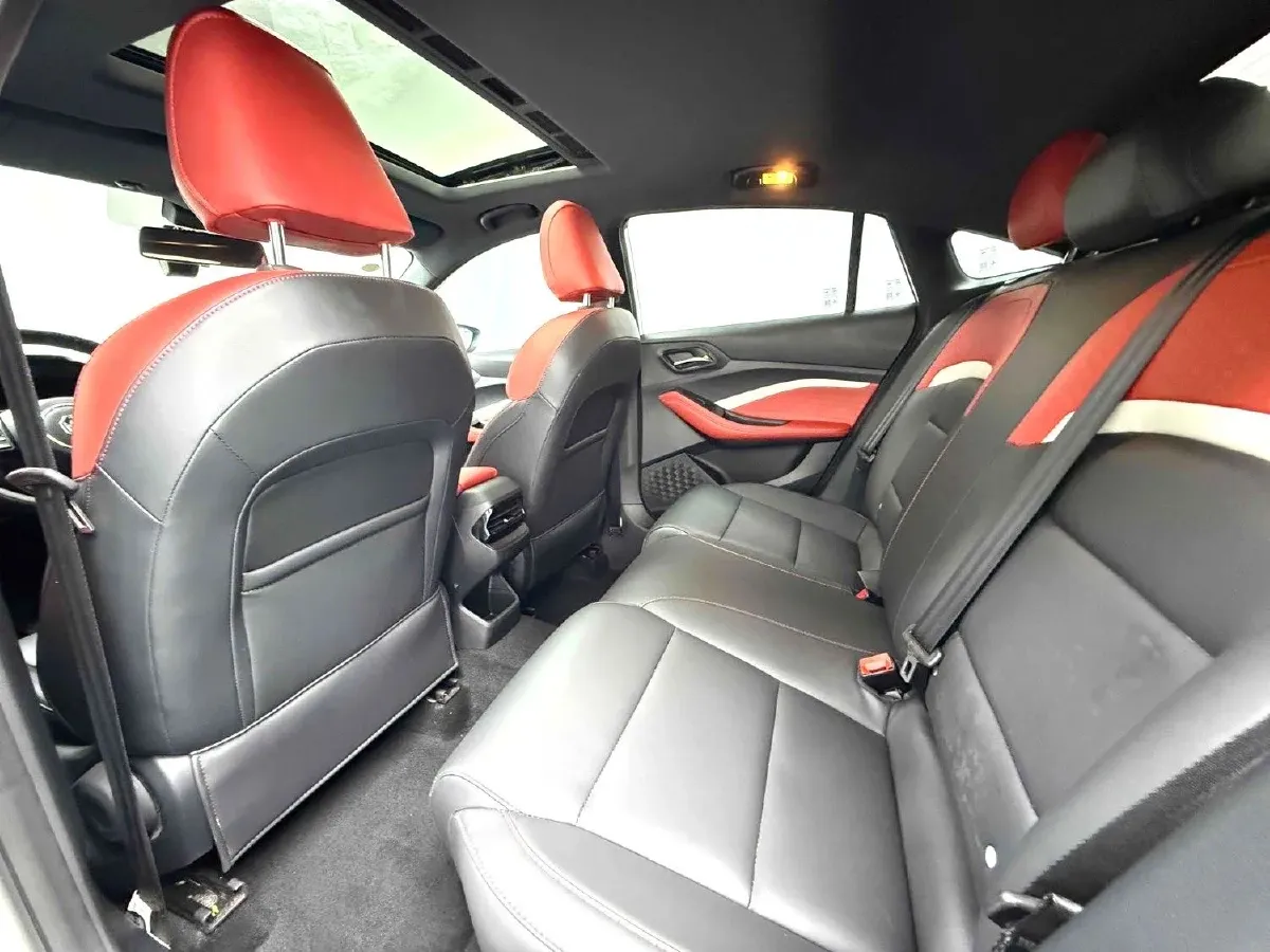 2022 MG 5 1.5L 120HP L4 CVT,autocango,china used car exporter,china ev exporter,chinese used car exporter,chinese used ev exporter