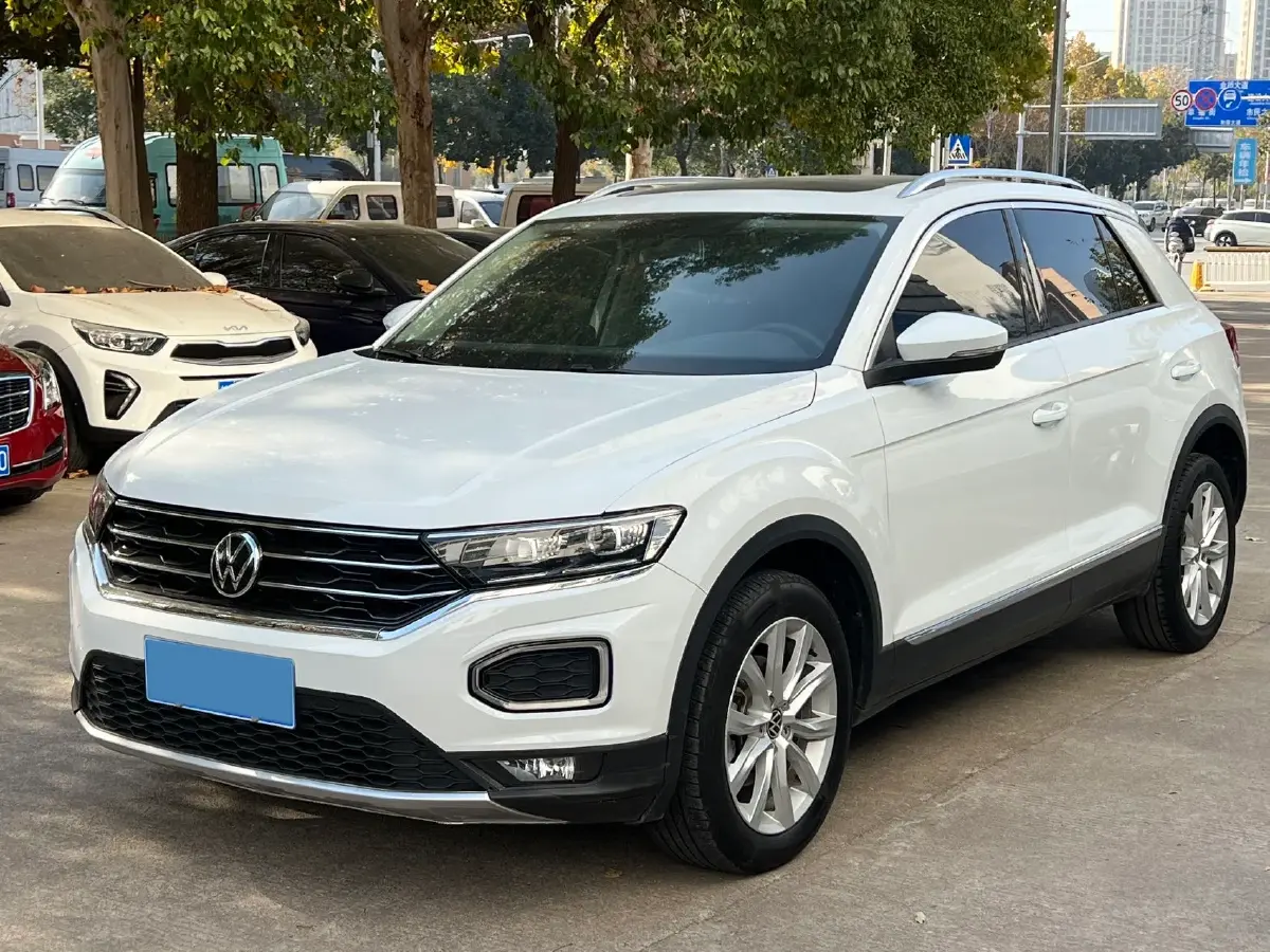 2021 Volkswagen T-Roc 1.4T 150HP L4 7DCT