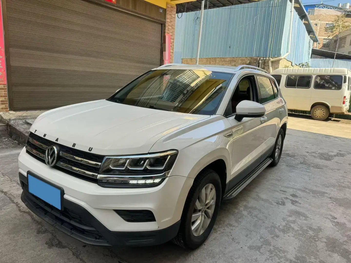 2019 JEEP COMPASS view 1