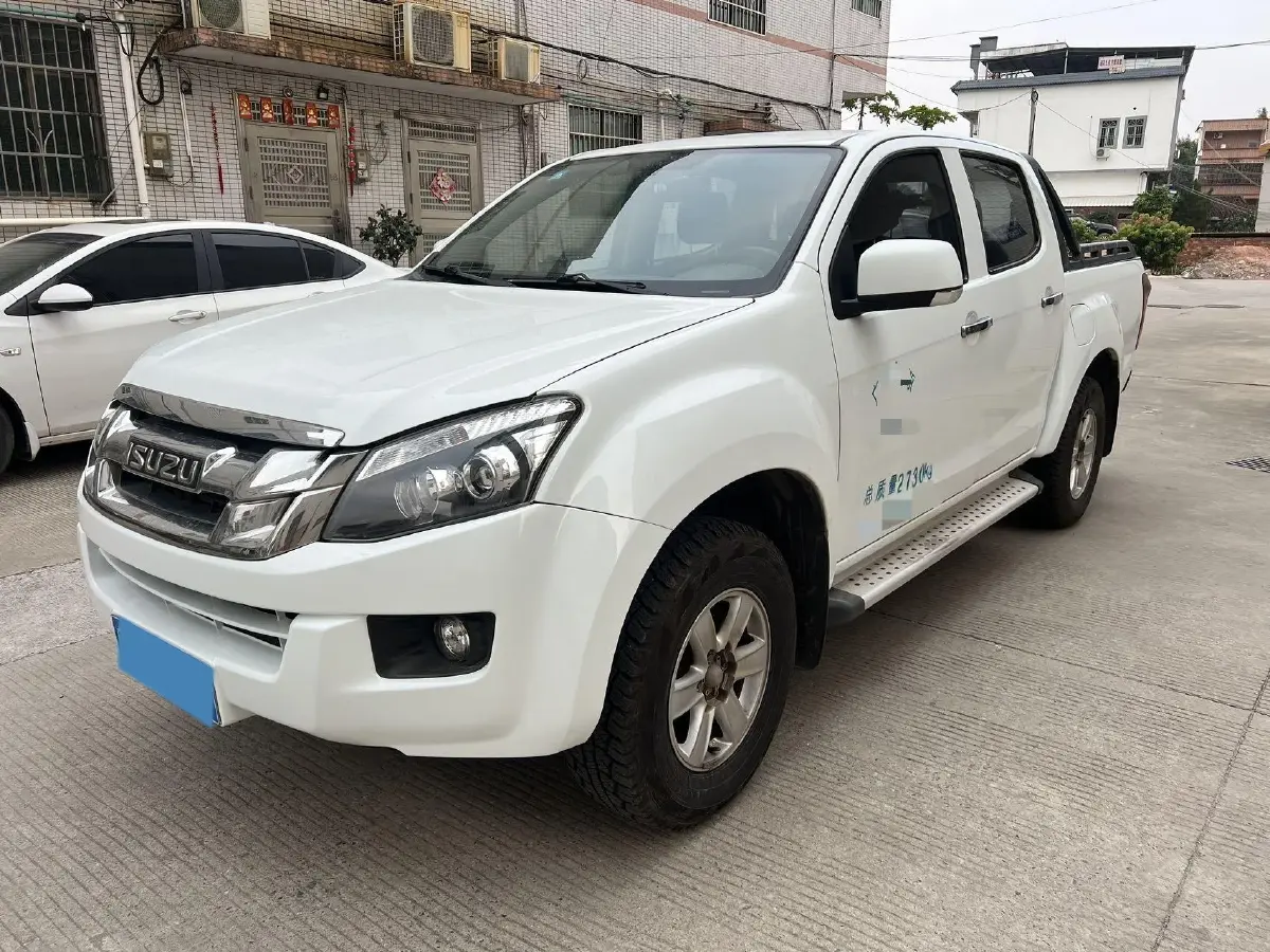 2020 Isuzu LingTuo 2.5T 150HP L4 6MT
