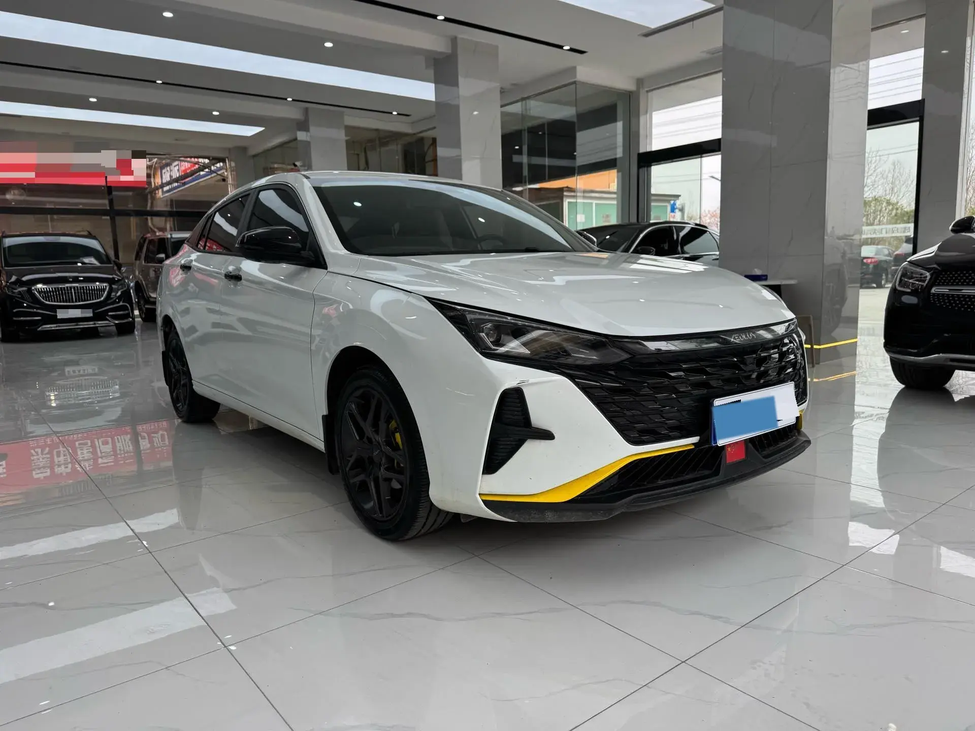 2023 DONGFENG AEOLUS thumbnail 3