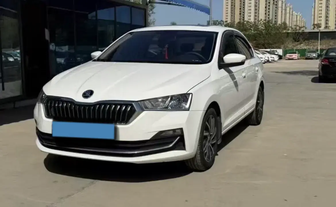 2022 Skoda Rapid 1.5L 112HP L4 6AT